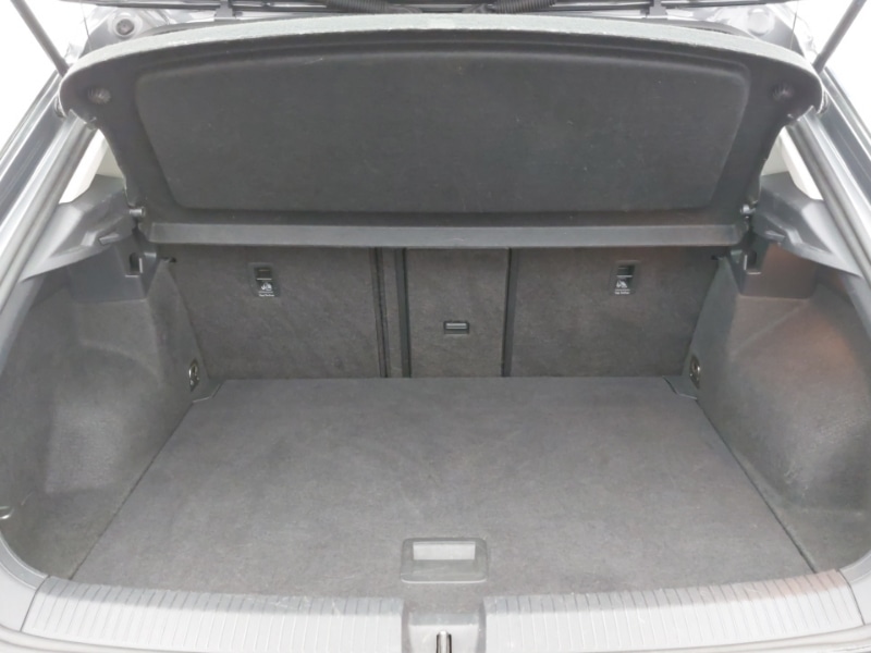 Used Volkswagen T-Roc 2019 for sale - 77439475: Photo 8