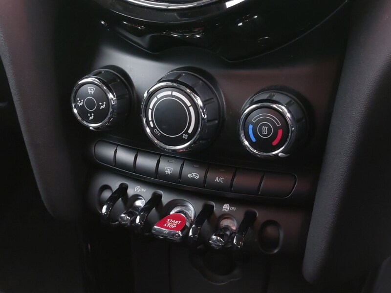 Used MINI Hatch 2018 for sale - 77947834: Photo 14