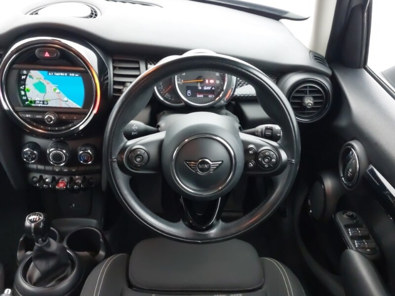 Used MINI Hatch 2018 for sale - 77947834: Photo 7