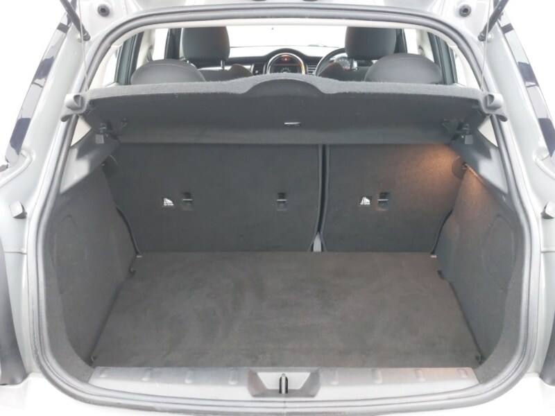 Used MINI Hatch 2018 for sale - 77947834: Photo 8