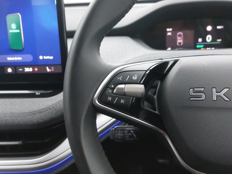 Used Skoda Enyaq 2025 for sale - 77832659: Photo 17