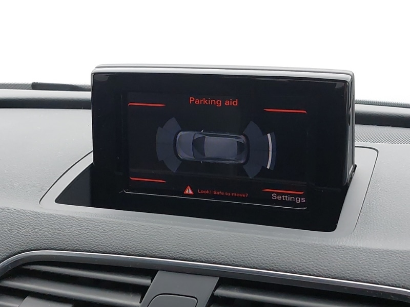 Used Audi Q3 2016 for sale - 76771429: Photo 13