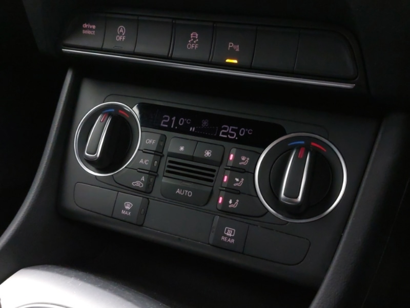 Used Audi Q3 2016 for sale - 76771429: Photo 16