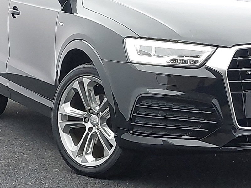 Used Audi Q3 2016 for sale - 76771429: Photo 9