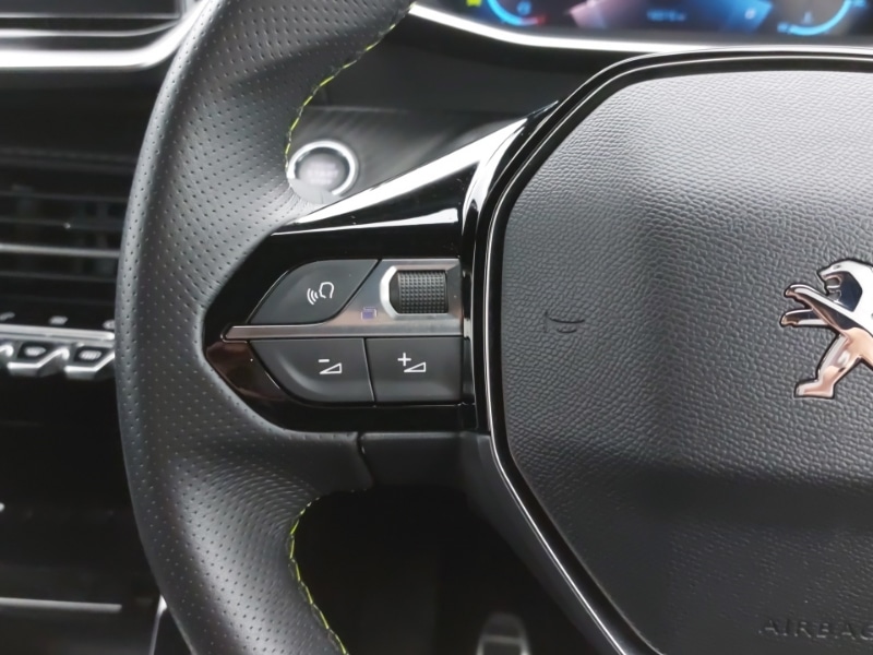 Used Peugeot 208 2022 for sale - 77964372: Photo 17