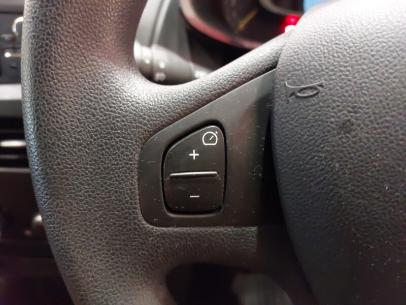 Used Renault Clio 2015 for sale - 77491781: Photo 15