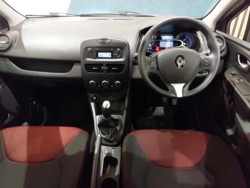 Used Renault Clio 2015 for sale - 77491781: Photo 2