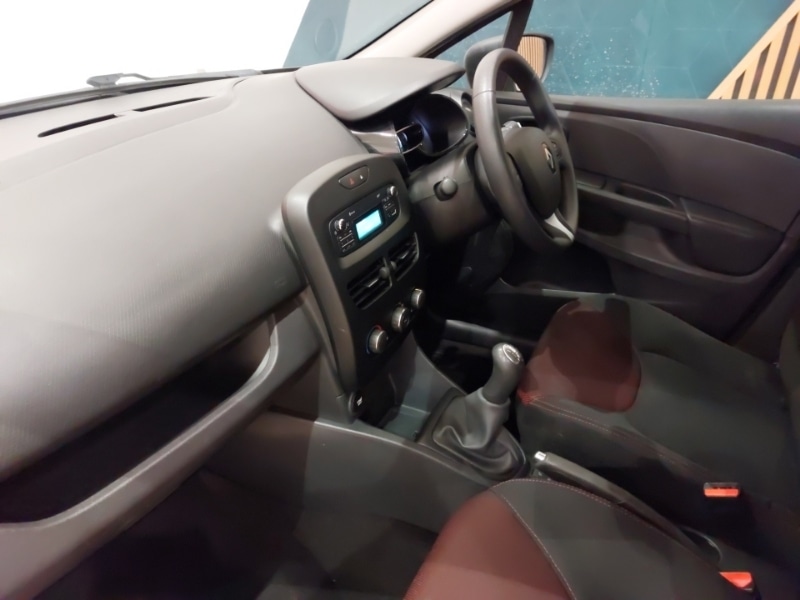 Used Renault Clio 2015 for sale - 77491781: Photo 5