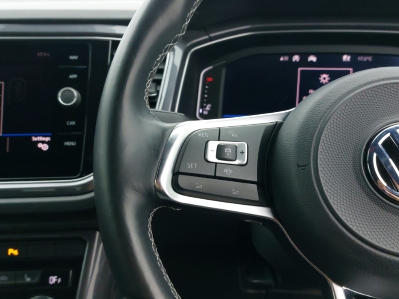 Used Volkswagen T-Roc 2019 for sale - 76498295: Photo 17