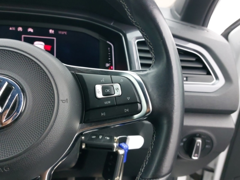 Used Volkswagen T-Roc 2019 for sale - 76498295: Photo 18