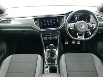 Used Volkswagen T-Roc 2019 for sale - 76498295: Photo