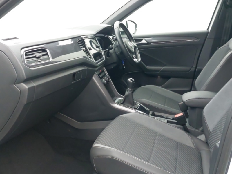 Used Volkswagen T-Roc 2019 for sale - 76498295: Photo 5