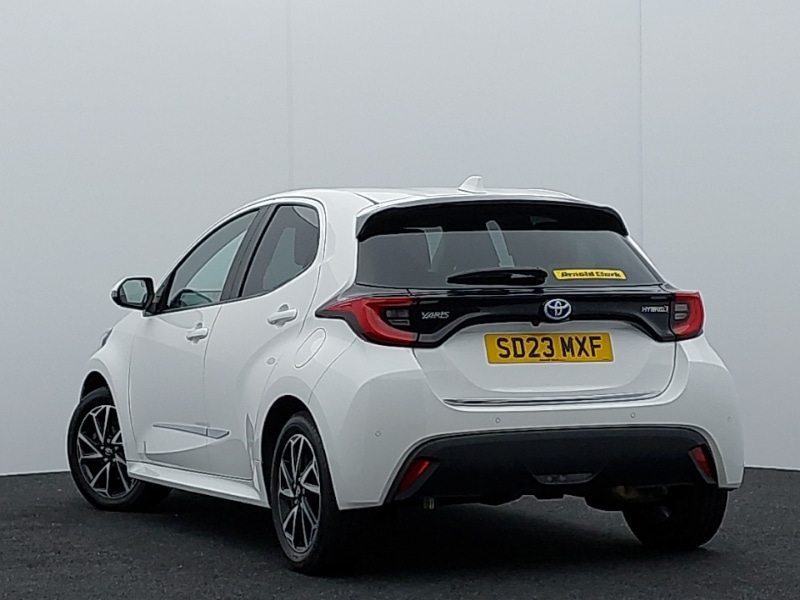 Used Toyota Yaris 2023 for sale - 76160824: Photo 3