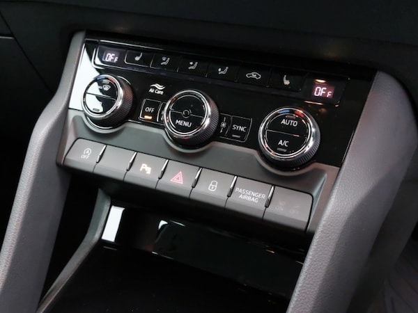 Used Skoda Karoq 2022 for sale - 76160687: Photo 15