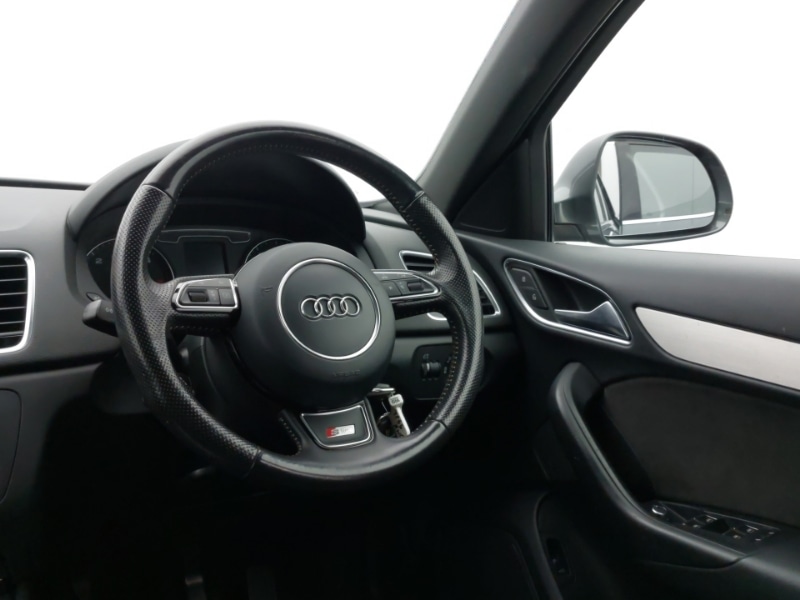 Used Audi Q3 2016 for sale - 76238224: Photo 10