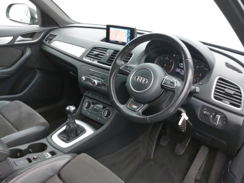 Used Audi Q3 2016 for sale - 76238224: Photo 12