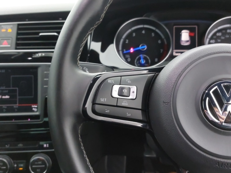 Used Volkswagen Golf 2016 for sale - 77020754: Photo 18