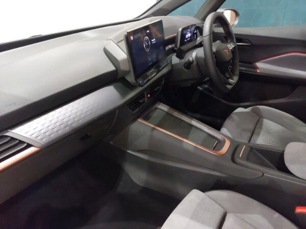 Used Cupra Born 2024 for sale - 75989134: Photo 5