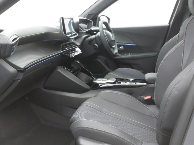 Used Peugeot 2008 2025 for sale - 76275874: Photo 5