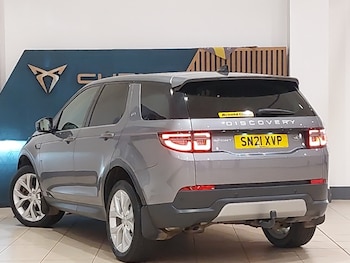Used Land Rover Discovery Sport 2021 for sale - 79185876: Photo