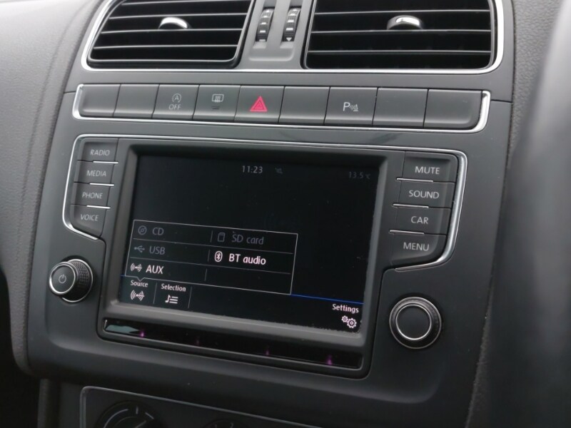 Used Volkswagen Polo 2017 for sale - 77816281: Photo 14