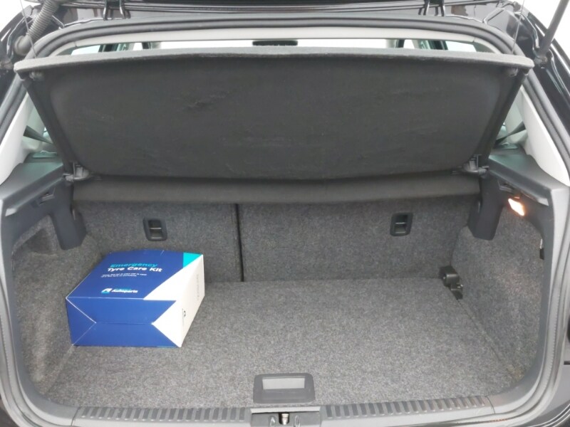 Used Volkswagen Polo 2017 for sale - 77816281: Photo 8