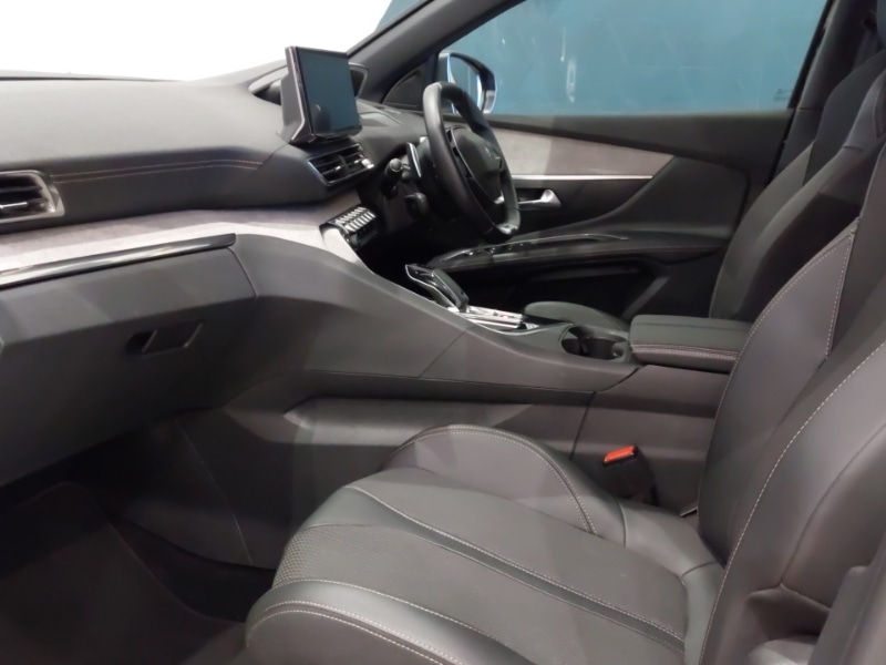 Used Peugeot 3008 2022 for sale - 77035101: Photo 5