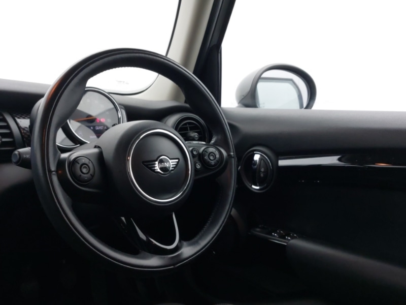 Used MINI Hatch 2018 for sale - 78079882: Photo 10