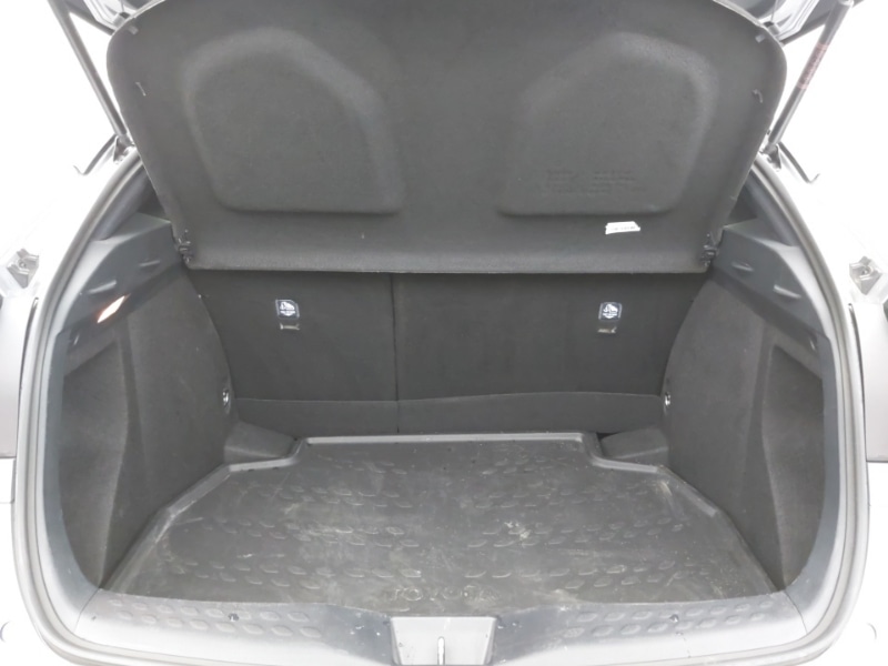 Used Toyota C-HR 2023 for sale - 76054315: Photo 8