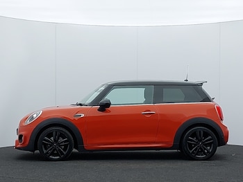 Used MINI Hatch 2018 for sale - 78853591: Photo
