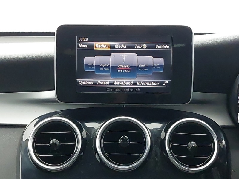 Used Mercedes-Benz GLC 2019 for sale - 78065711: Photo 11