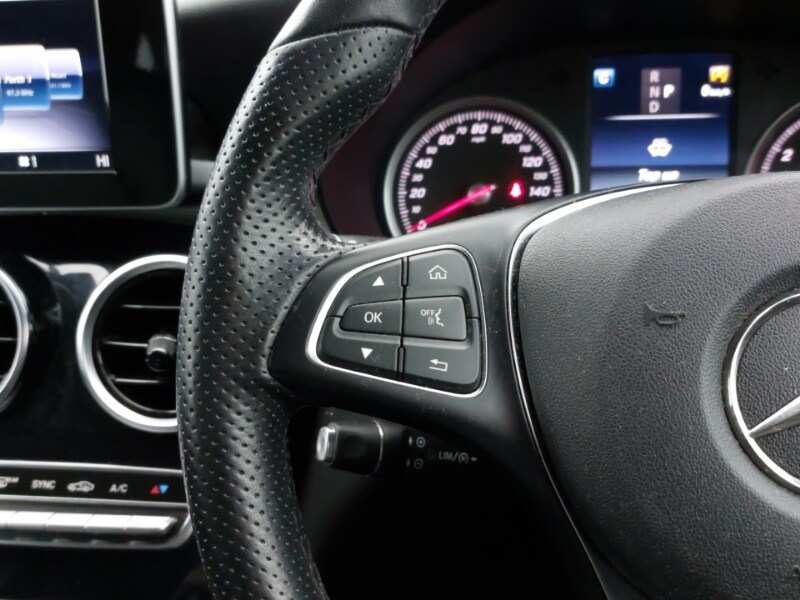 Used Mercedes-Benz GLC 2019 for sale - 78065711: Photo 17