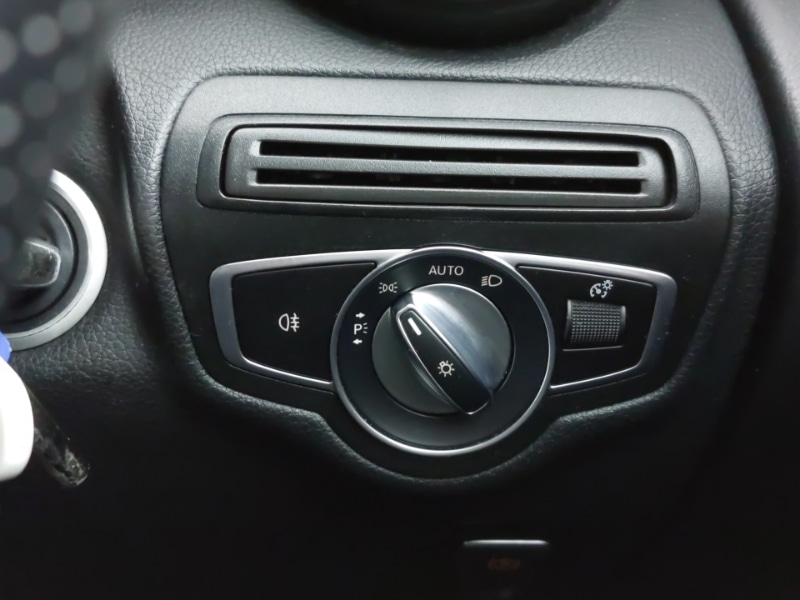 Used Mercedes-Benz GLC 2019 for sale - 78065711: Photo 19