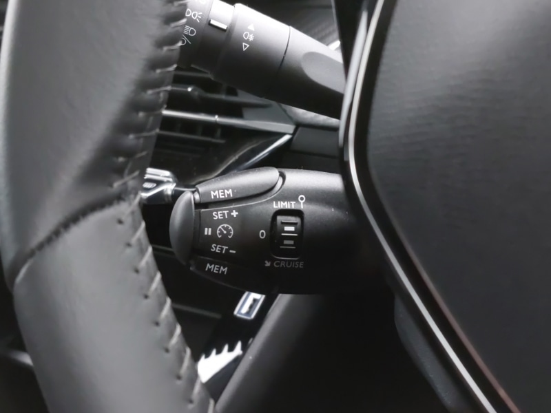 Used Peugeot 208 2022 for sale - 77371319: Photo 19