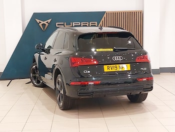 Used Audi Q5 2019 for sale - 75530502: Photo