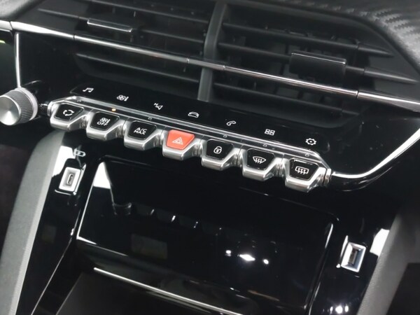 Used Peugeot 208 2021 for sale - 76244211: Photo 15