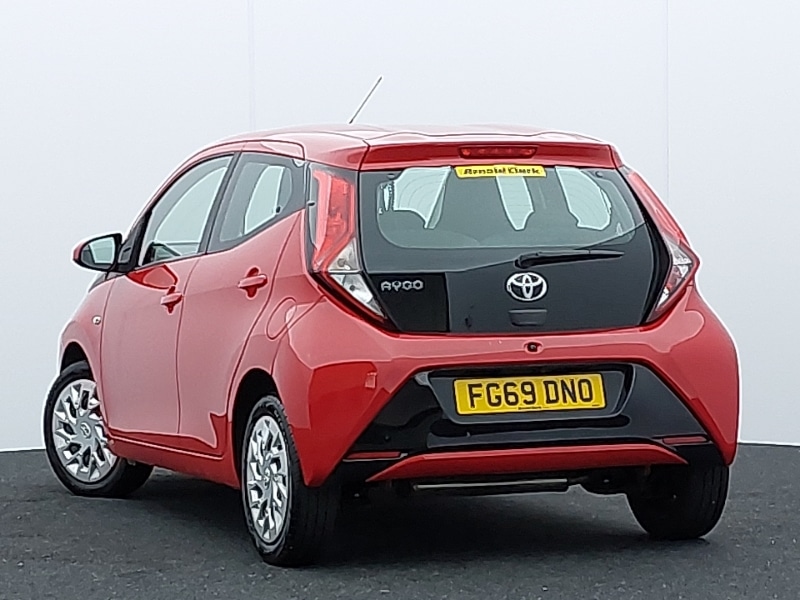 Used Toyota AYGO 2019 for sale - 76475551: Photo 3