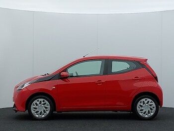 Used Toyota AYGO 2019 for sale - 76475551: Photo