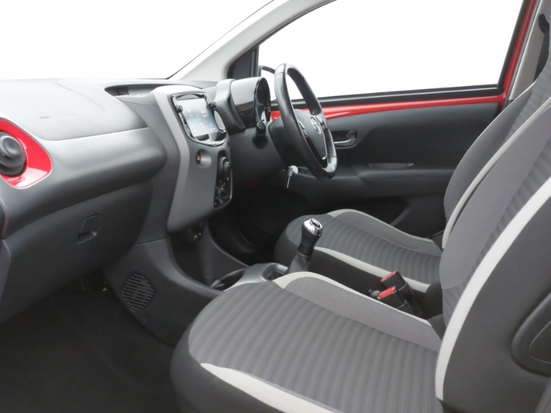 Used Toyota AYGO 2019 for sale - 76475551: Photo 5