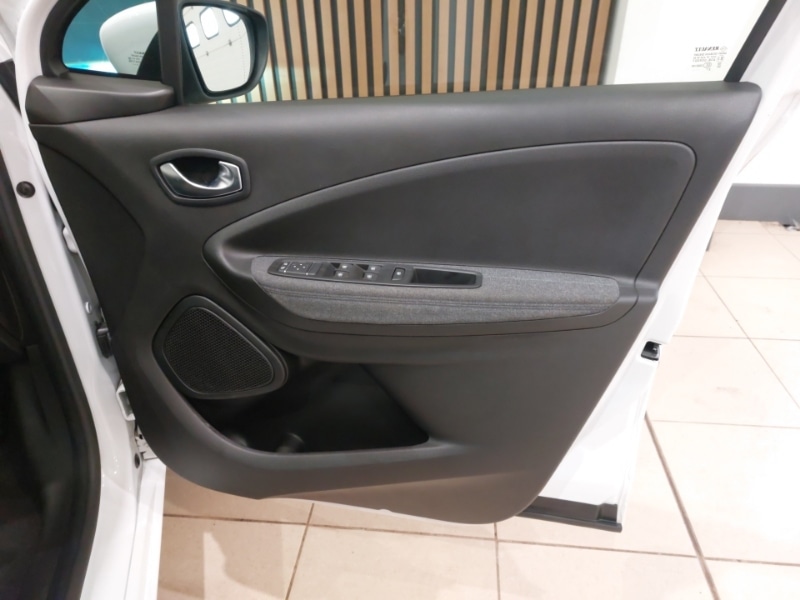 Used Renault Zoe 2022 for sale - 77004639: Photo 10