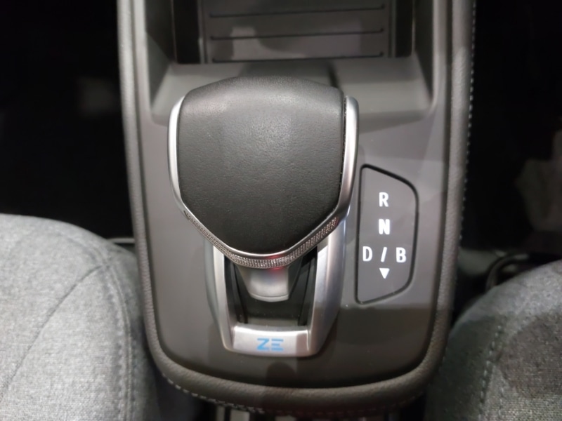 Used Renault Zoe 2022 for sale - 77004639: Photo 17