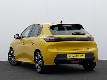 Used Peugeot 208 2023 for sale - 78041391: Photo