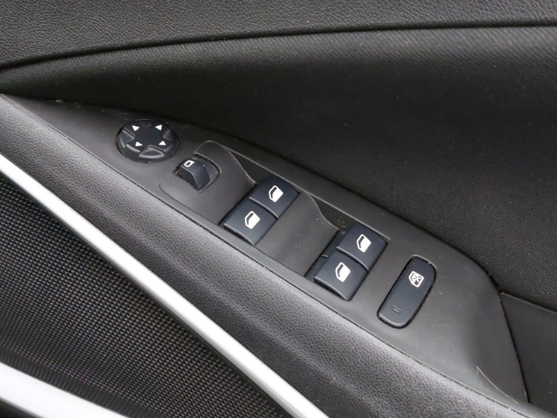 Used Vauxhall Crossland X 2020 for sale - 76403775: Photo 19