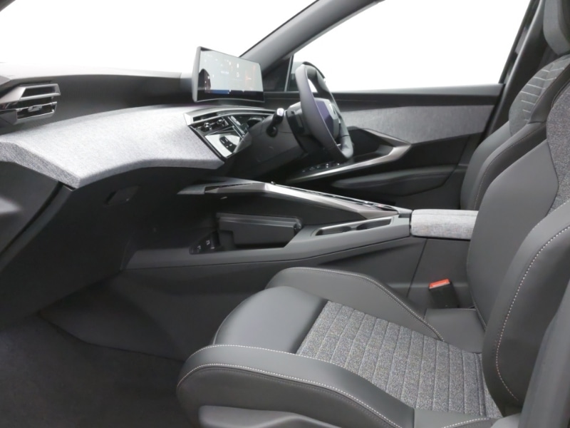 Used Peugeot 3008 2025 for sale - 76978421: Photo 5