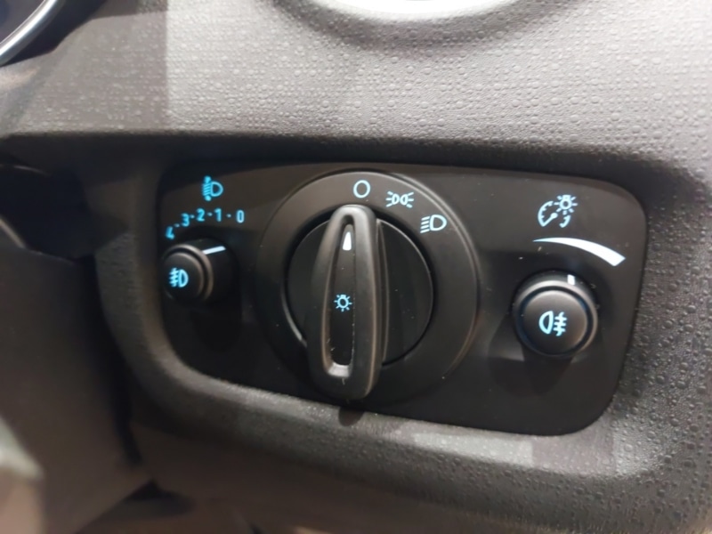 Used Ford Fiesta 2017 for sale - 77922091: Photo 17