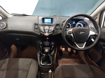 Used Ford Fiesta 2017 for sale - 77922091: Photo