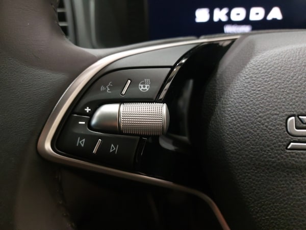 Used Skoda Karoq 2025 for sale - 76217876: Photo 15