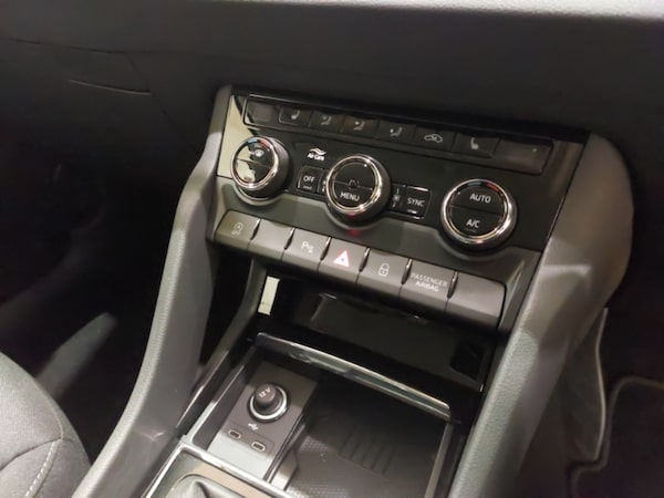 Used Skoda Karoq 2025 for sale - 76217876: Photo 18