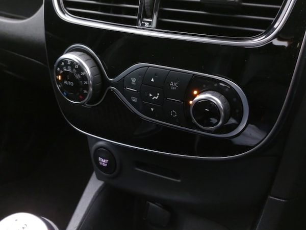 Used Renault Clio 2018 for sale - 76208314: Photo 15