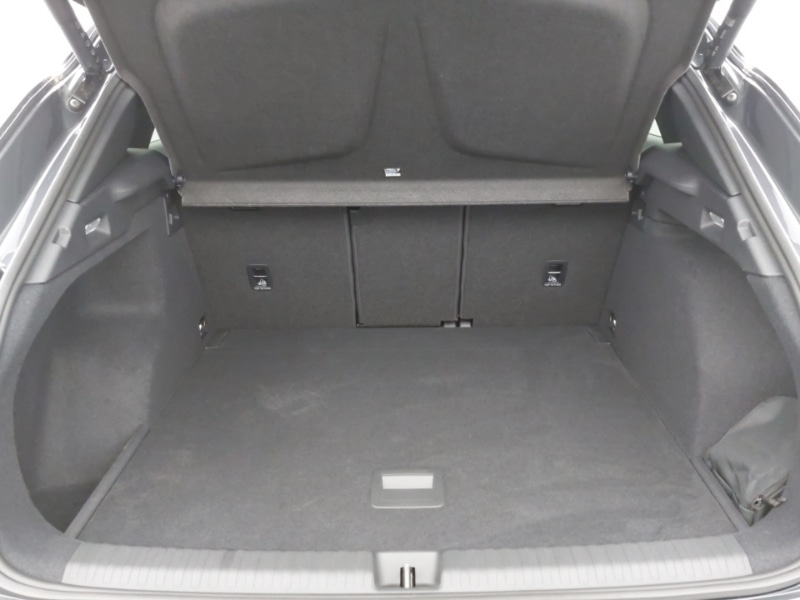 Used Cupra Terramar 2025 for sale - 76533269: Photo 8